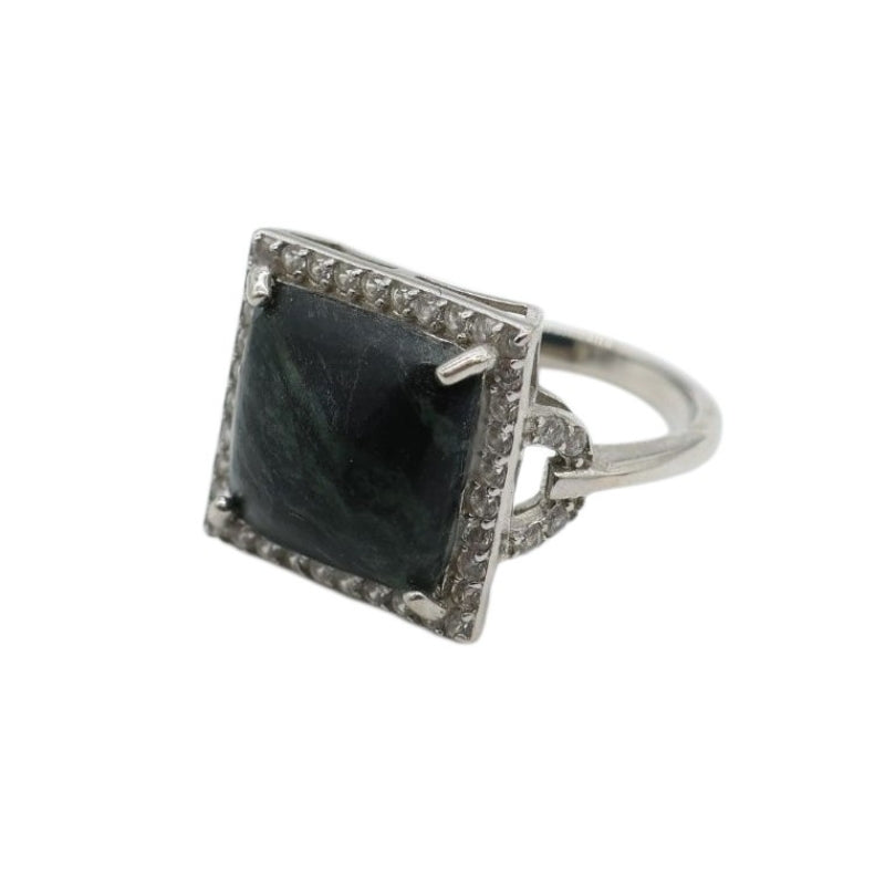 Women’s Ring in Black Serpentine with Dark Green Veins