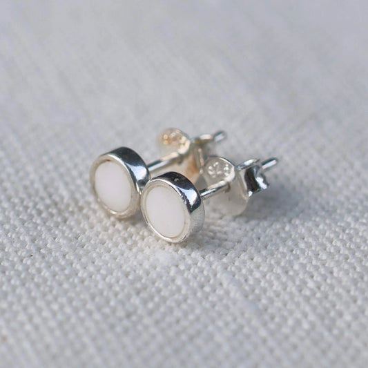 Earrings Made from White Sassalbo Marble from Valposchiavo