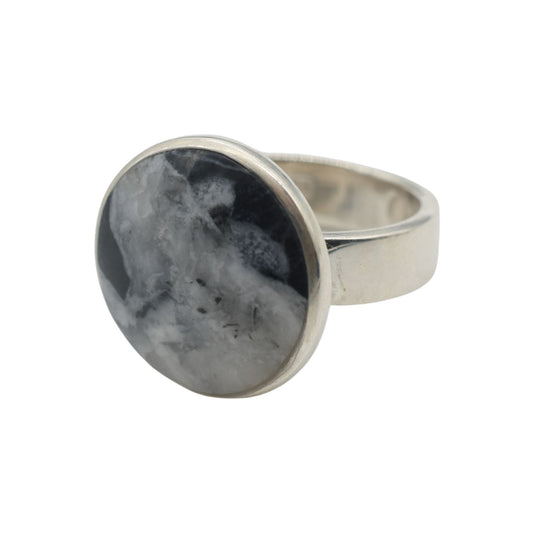 Adjustable Ring Made of Light Lake Stone