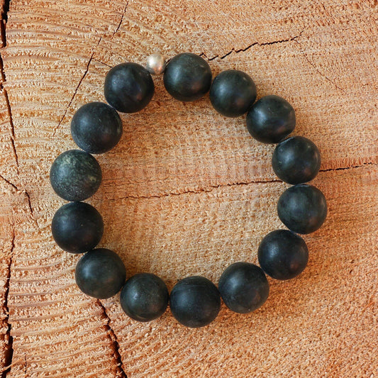 Bracelet Made of Black Serpentine from Valposchiavo