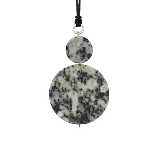 Pendant in Palü Granite with Natural Rock Finish