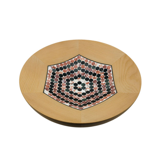 Grosse Schale aus Holz mit Steindetails