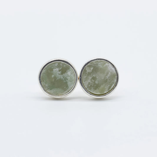 Ohrringe aus roher Nephrit Jade aus der Valposchiavo