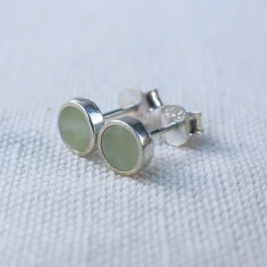 Earrings in Nephrite Jade from Valposchiavo