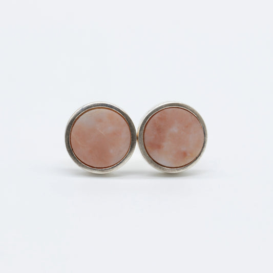 Ohrringe aus rosa Sassalbo Marmor aus der Valposchiavo, 9 mm