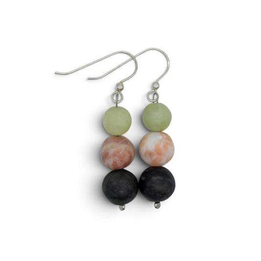Ohrhänger aus Nephrit Jade, rosa Sassalbo Marmor und schwarzem Serpentin