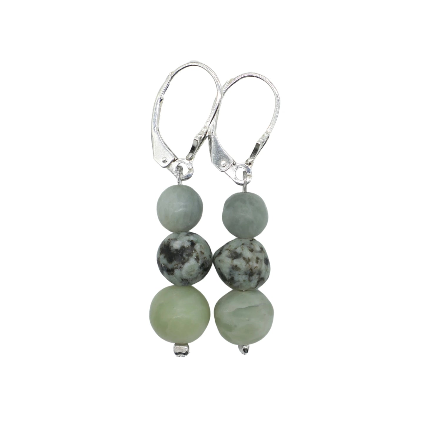 Ohrhänger aus Nephrit Jade und hellblauem Seestein