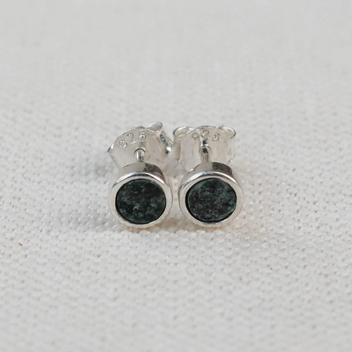 Earrings in Raw Green Serpentine from Valposchiavo