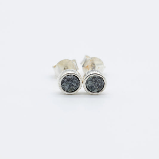 Earrings in Raw Green Serpentine from Valposchiavo